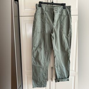 Pilcro by Anthropology Women’s  THE WONDER Utility Cotton Pants in Olive Green